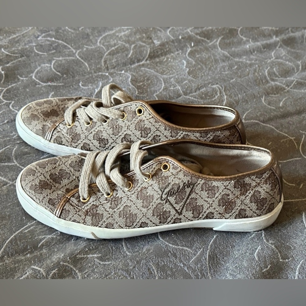 Guess Tan and Brown Women's Sneakers